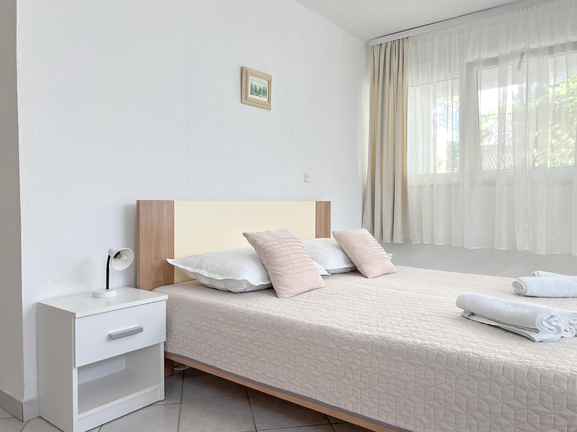 Seaside Apartments And Rooms Baska Voda Exterior photo